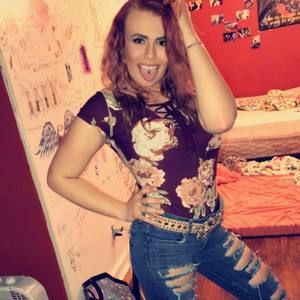 Meet your Posher, Kendra